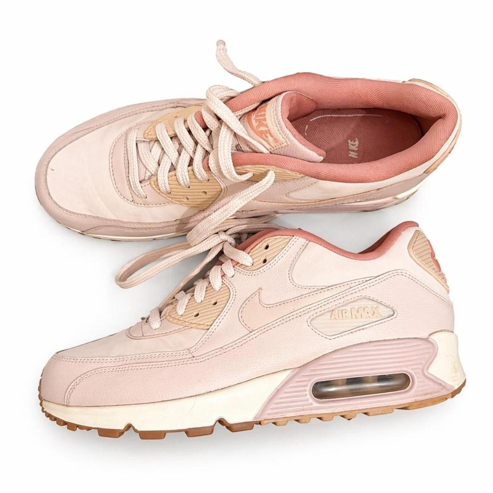 Nike Air Max 90 Women's Sneakers, Size 10, EUC, No Box