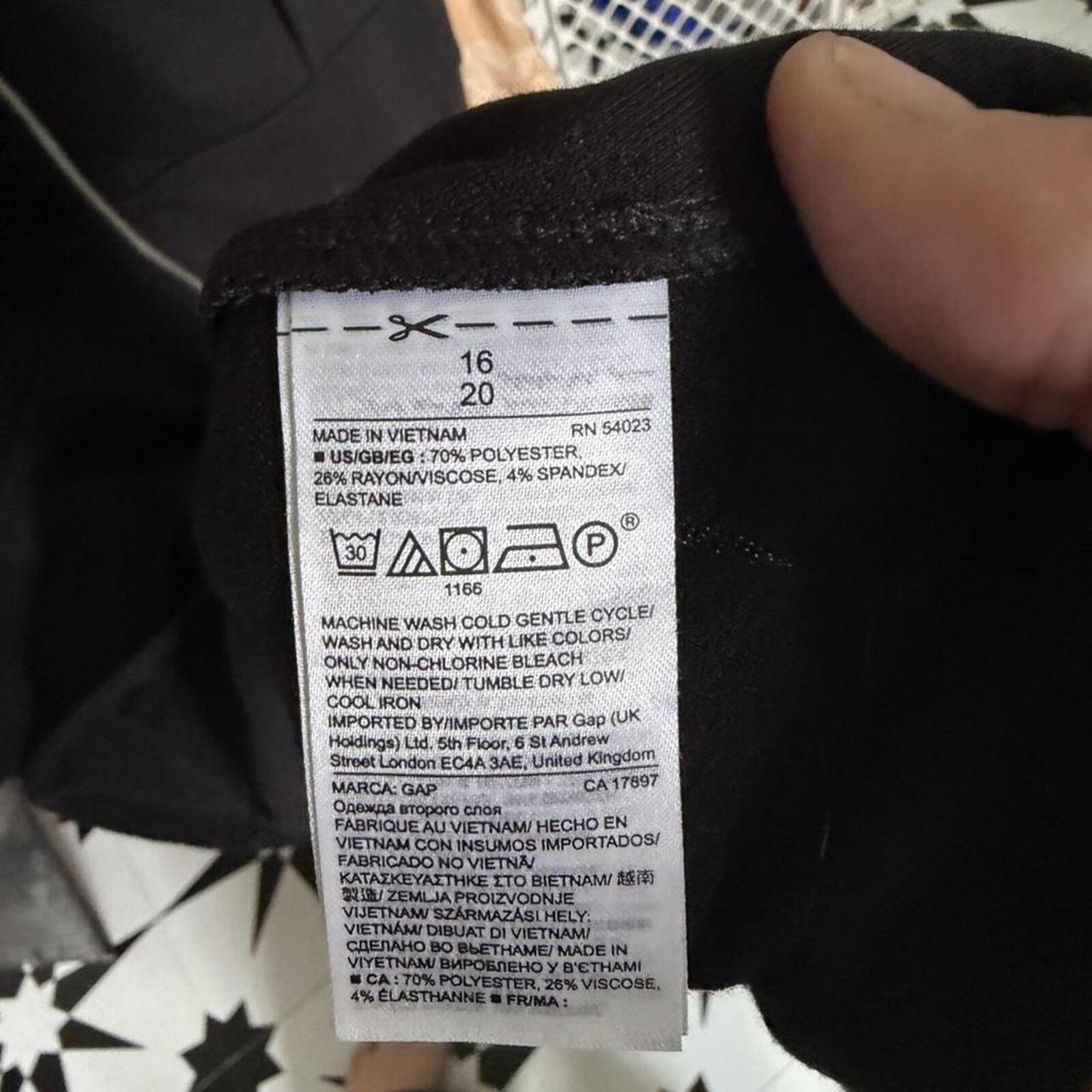 Gap Women's Black Dress With Zipper Detail Down the Back, SIze 16 NWOT