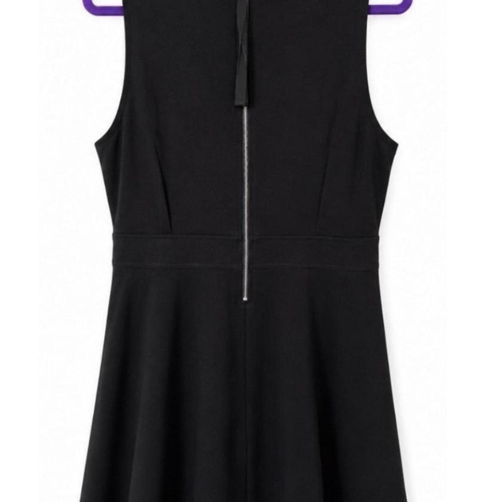 Gap Women's Black Dress With Zipper Detail Down the Back, SIze 16 NWOT