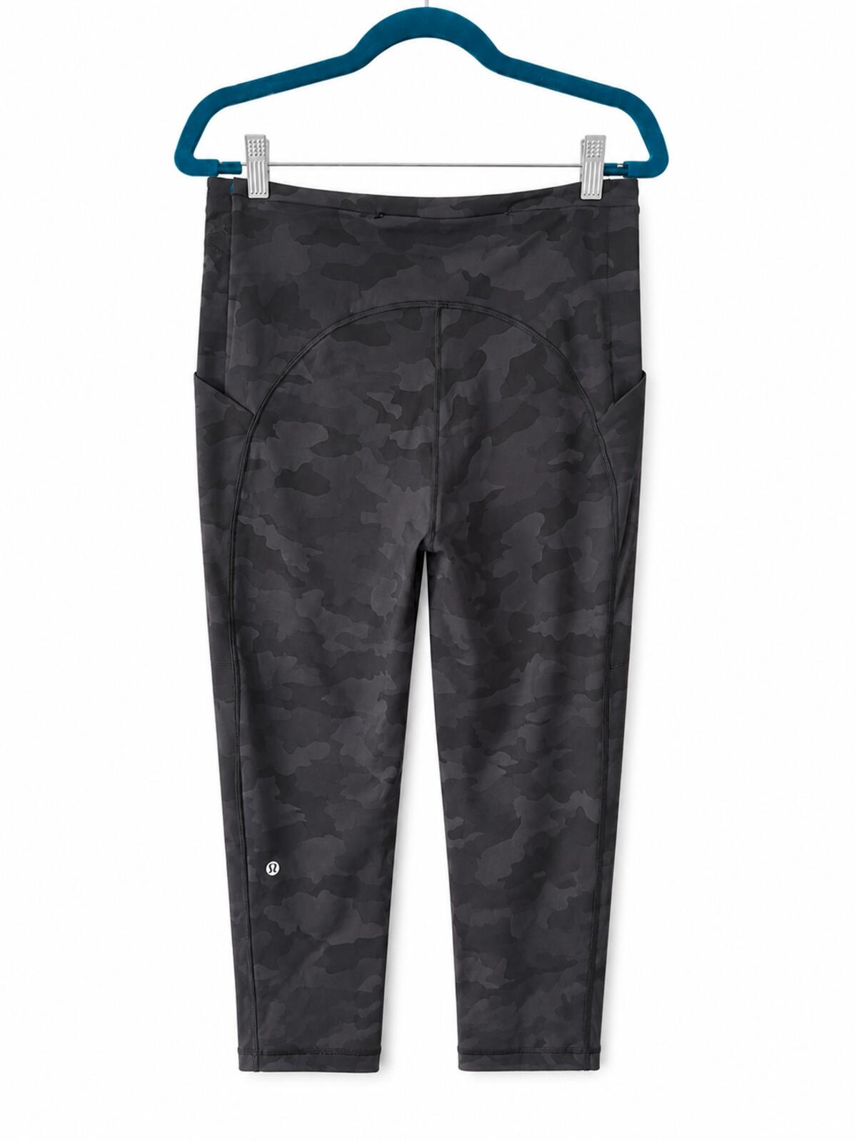 Lululemon Base Pace Black Camo Leggings w/Pockets Size 14