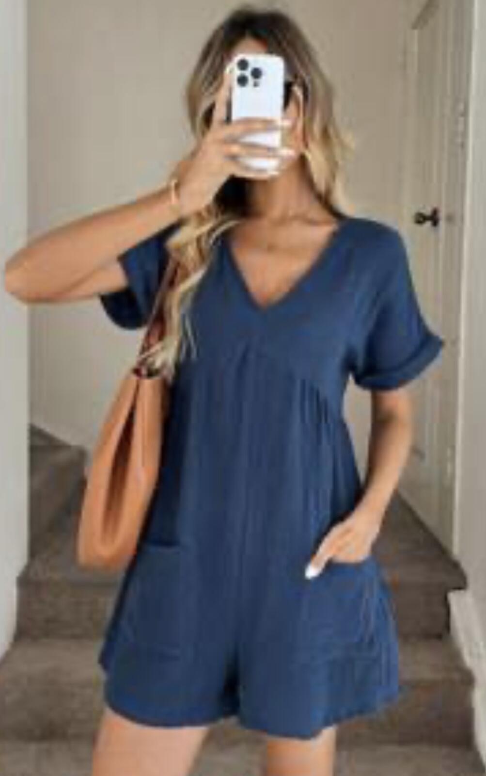 Cupshe Romper, Blue Cotton Gauze Fabric, Front Pockets.  Size XL NWT