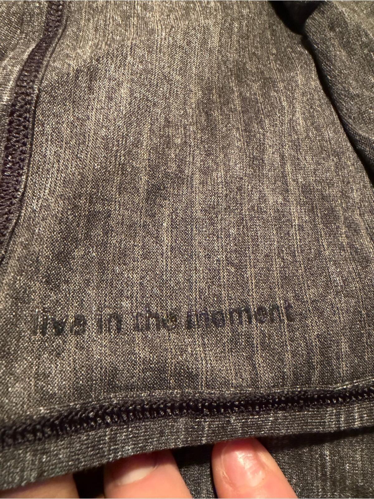 Lululemon Heathered Charcoal Knit Scarf NWOT