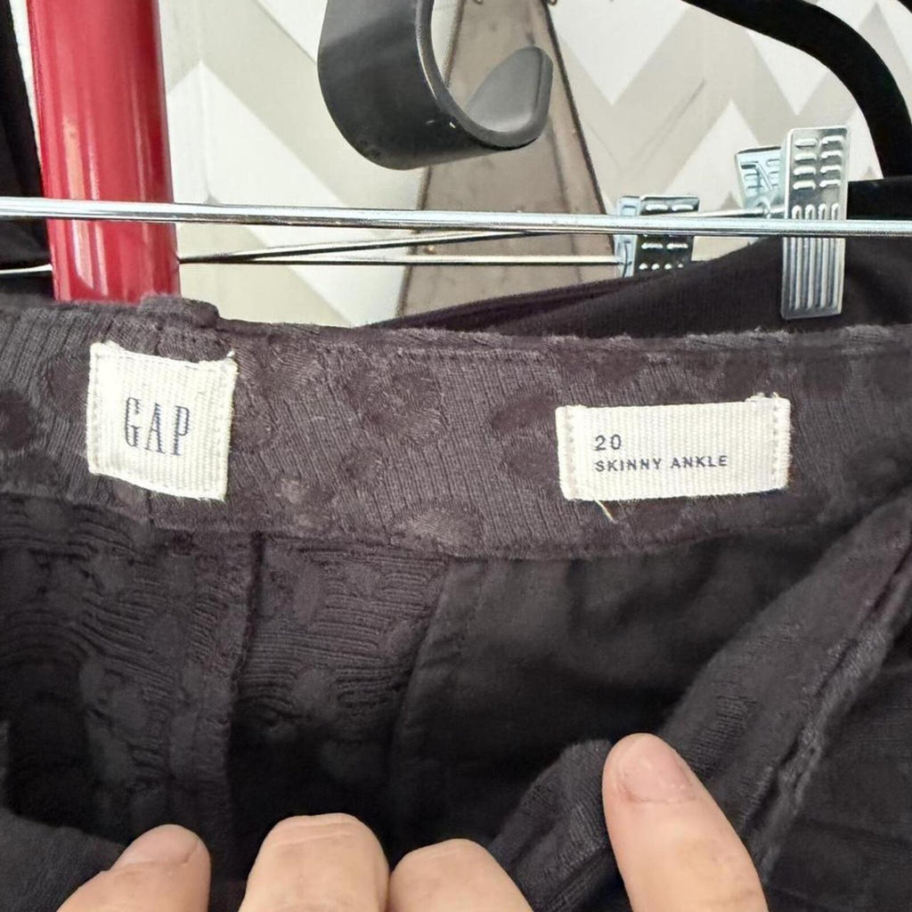 Gap Work Pants In Tone on Tone  Leopard Print, Size 20m, EUC
